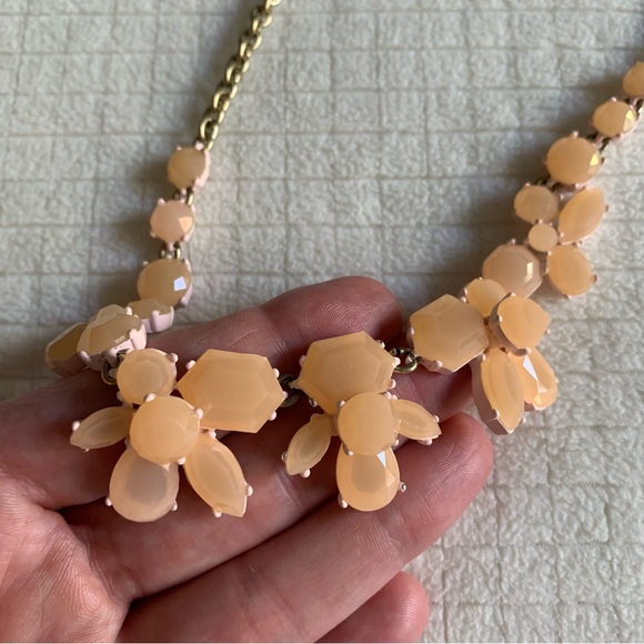 NWOT J.Crew peach necklace - Picture 10 of 11